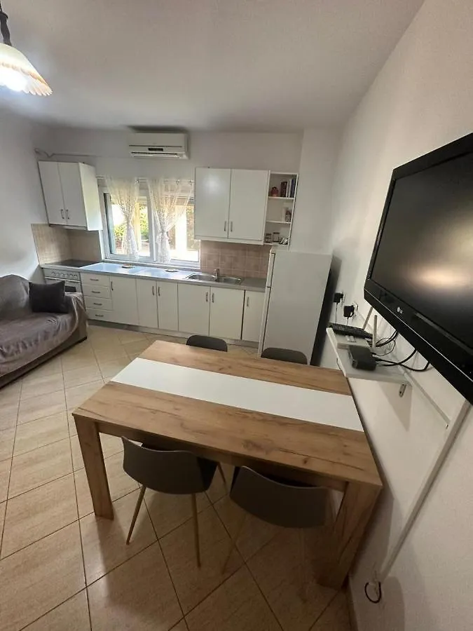 Giorgio Apartament Sarande Apartment